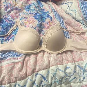 Elegant light pink Lace Bra Push Up 32C Aerie Coquette